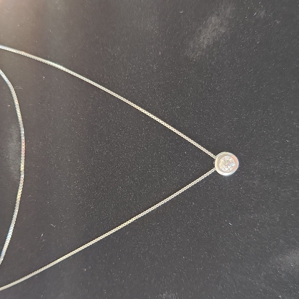 Elegant Silver Necklace with Moissanite Pendant